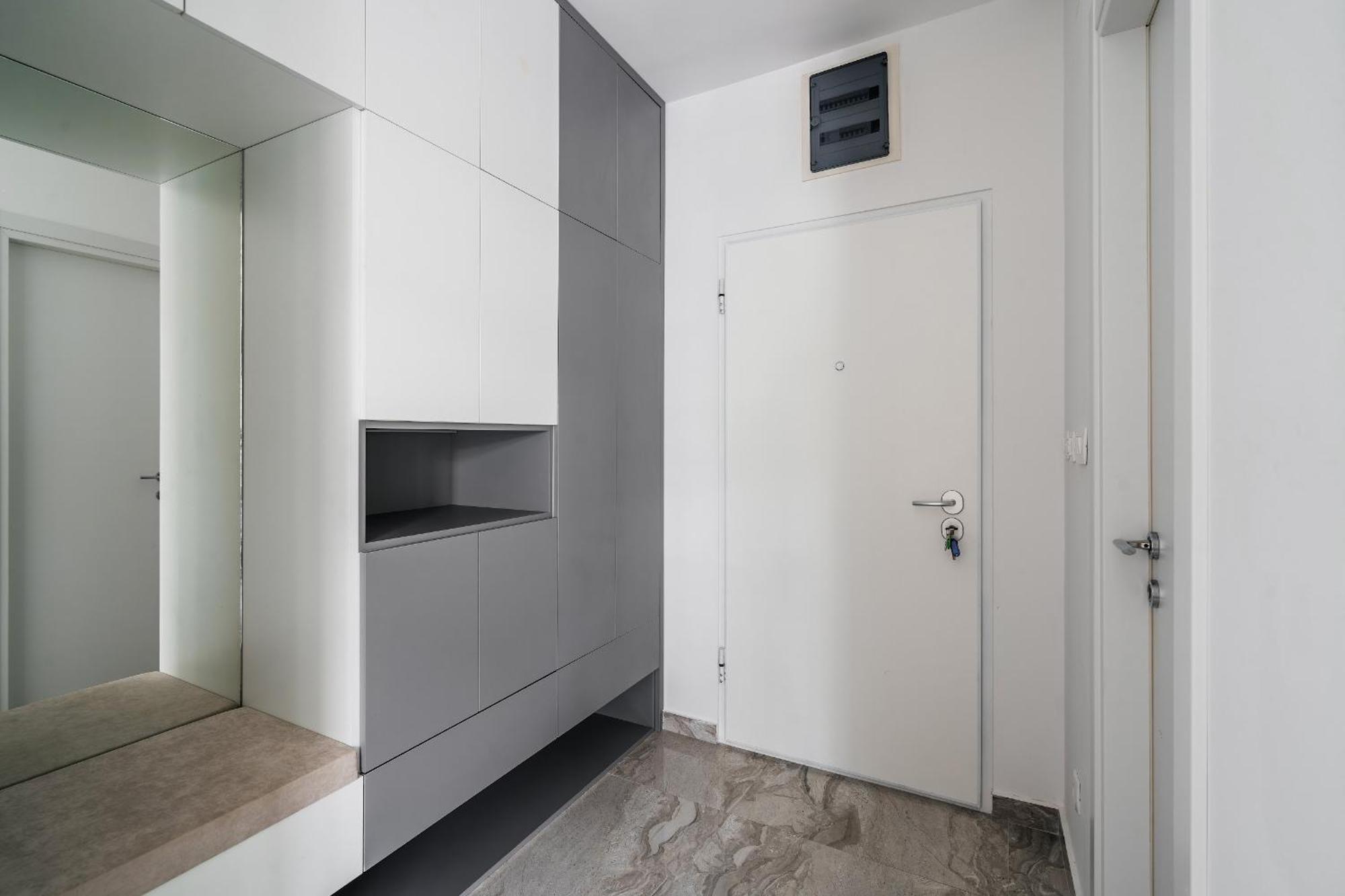 Aura Tower Aparments By In Property Рафаиловичи Экстерьер фото
